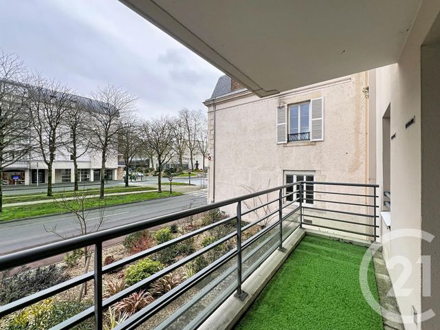 Appartement T2 à vendre - 2 pièces - 56.27 m2 - ORLEANS - 45 - CENTRE - Century 21 Premium