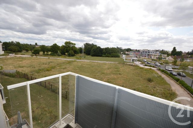 Appartement F3 à louer - 3 pièces - 60.1 m2 - ORLEANS - 45 - CENTRE - Century 21 Premium