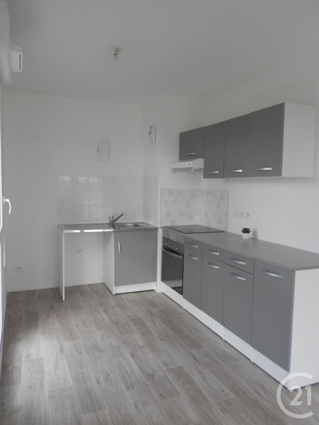 Appartement F3 à louer - 3 pièces - 60.1 m2 - ORLEANS - 45 - CENTRE - Century 21 Premium