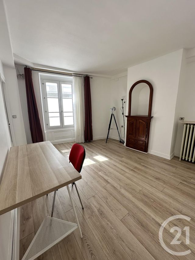 Appartement F3 à louer - 3 pièces - 71.0 m2 - ORLEANS - 45 - CENTRE - Century 21 Premium