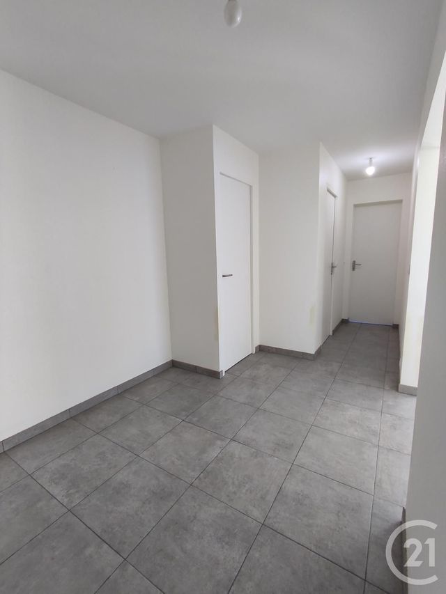 Appartement F3 à louer - 3 pièces - 68.25 m2 - ORLEANS - 45 - CENTRE - Century 21 Premium