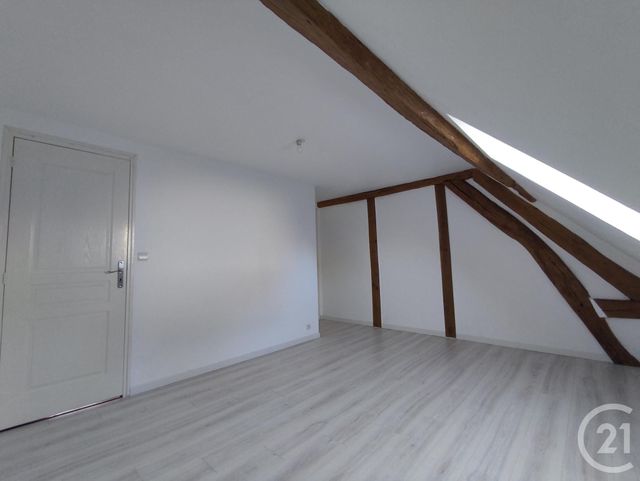 maison à louer - 4 pièces - 79.5 m2 - NEUVILLE AUX BOIS - 45 - CENTRE - Century 21 Premium