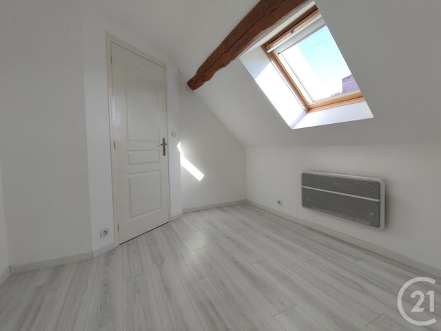 maison à louer - 4 pièces - 79.5 m2 - NEUVILLE AUX BOIS - 45 - CENTRE - Century 21 Premium