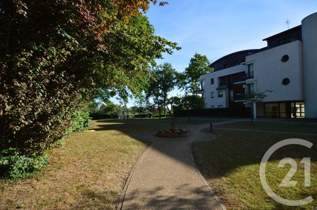 Appartement F2 à louer - 2 pièces - 42.69 m2 - ST JEAN DE BRAYE - 45 - CENTRE - Century 21 Premium