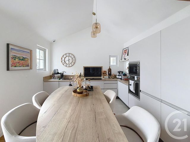 Appartement F2 à louer - 2 pièces - 51.39 m2 - ORLEANS - 45 - CENTRE - Century 21 Premium