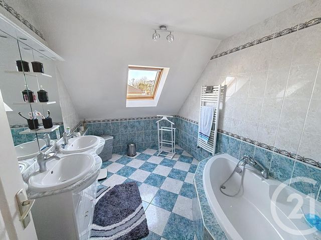 maison à vendre - 5 pièces - 153.0 m2 - ST JEAN DE BRAYE - 45 - CENTRE - Century 21 Premium