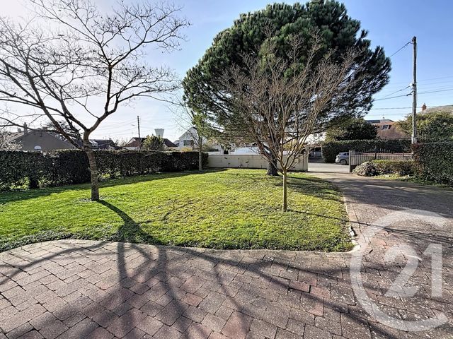 maison à vendre - 5 pièces - 153.0 m2 - ST JEAN DE BRAYE - 45 - CENTRE - Century 21 Premium