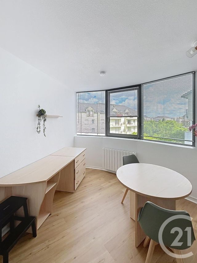 Appartement Studio à vendre - 1 pièce - 27.52 m2 - ORLEANS - 45 - CENTRE - Century 21 Premium