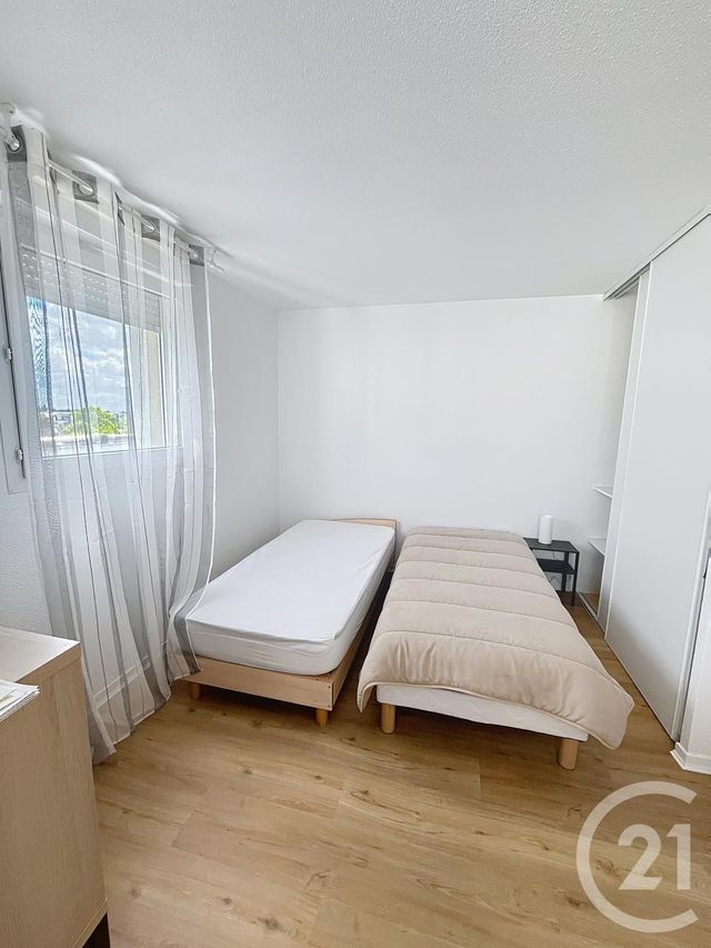 Appartement Studio à vendre - 1 pièce - 27.52 m2 - ORLEANS - 45 - CENTRE - Century 21 Premium