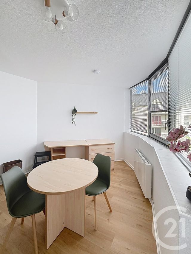 Appartement Studio à vendre - 1 pièce - 27.52 m2 - ORLEANS - 45 - CENTRE - Century 21 Premium