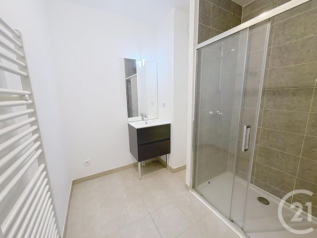 Appartement F3 à louer - 3 pièces - 61.19 m2 - ORLEANS - 45 - CENTRE - Century 21 Premium