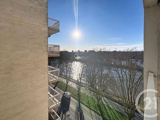 Appartement F1 à louer - 1 pièce - 13.8 m2 - ORLEANS - 45 - CENTRE - Century 21 Premium