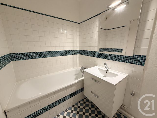 Appartement F2 à louer - 2 pièces - 49.95 m2 - ST JEAN DE BRAYE - 45 - CENTRE - Century 21 Premium