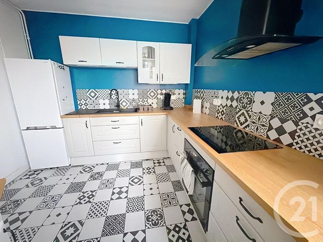 Appartement F3 à louer - 3 pièces - 58.59 m2 - ORLEANS - 45 - CENTRE - Century 21 Premium