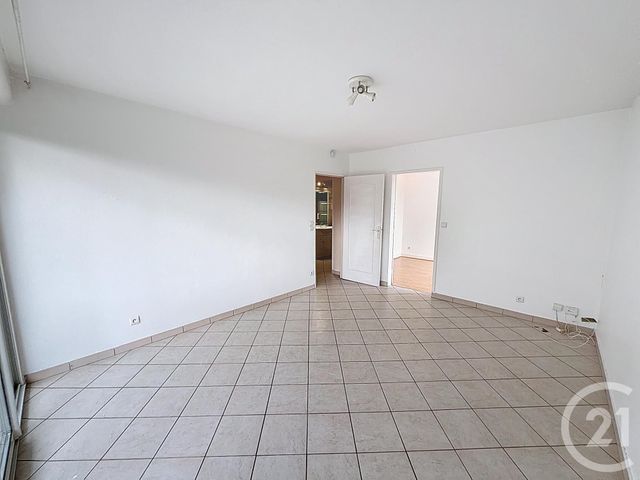 Appartement F2 à vendre - 2 pièces - 39.14 m2 - ORLEANS - 45 - CENTRE - Century 21 Premium