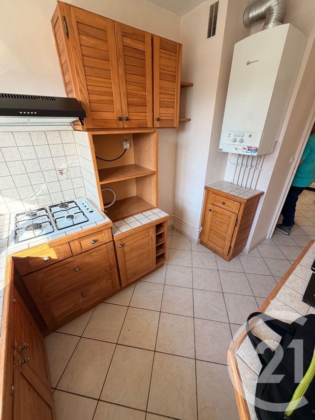 Appartement F2 à vendre - 2 pièces - 39.14 m2 - ORLEANS - 45 - CENTRE - Century 21 Premium