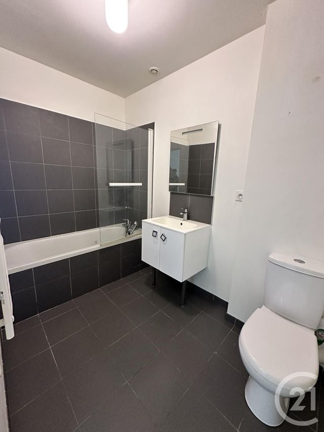 Appartement F1 à louer - 1 pièce - 30.55 m2 - ORLEANS - 45 - CENTRE - Century 21 Premium