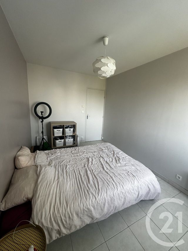 Appartement F2 à louer - 2 pièces - 50.9 m2 - ST JEAN DE BRAYE - 45 - CENTRE - Century 21 Premium