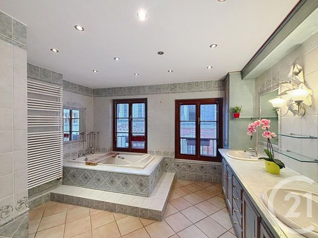 Appartement F4 à louer - 5 pièces - 130.69 m2 - ORLEANS - 45 - CENTRE - Century 21 Premium