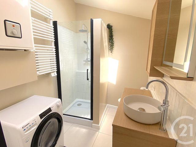 Appartement F2 à louer - 2 pièces - 30.3 m2 - ORLEANS - 45 - CENTRE - Century 21 Premium