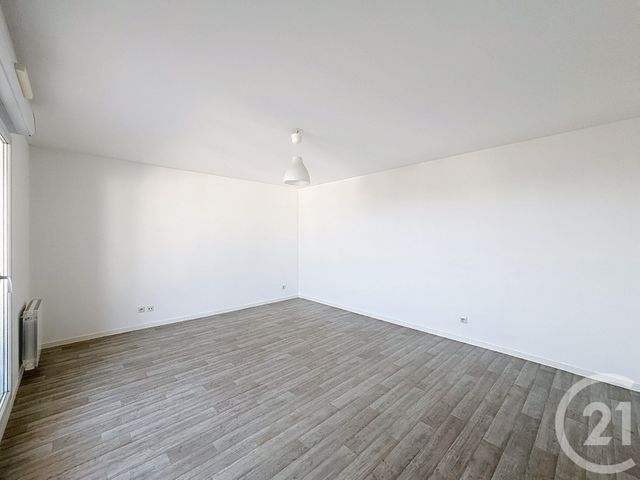 Appartement F2 à louer - 2 pièces - 47.02 m2 - ORLEANS - 45 - CENTRE - Century 21 Premium