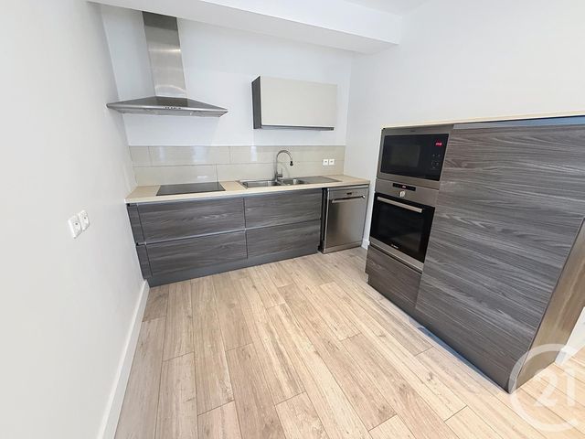 maison à louer - 5 pièces - 122.0 m2 - FLEURY LES AUBRAIS - 45 - CENTRE - Century 21 Premium