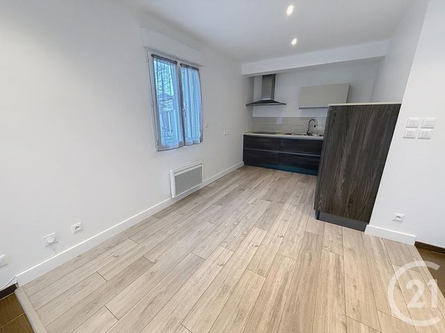 maison à louer - 5 pièces - 122.0 m2 - FLEURY LES AUBRAIS - 45 - CENTRE - Century 21 Premium