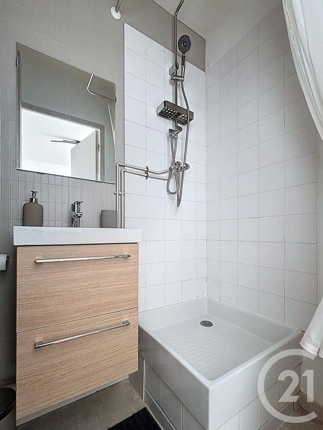 Appartement F1 à louer - 1 pièce - 13.8 m2 - ORLEANS - 45 - CENTRE - Century 21 Premium