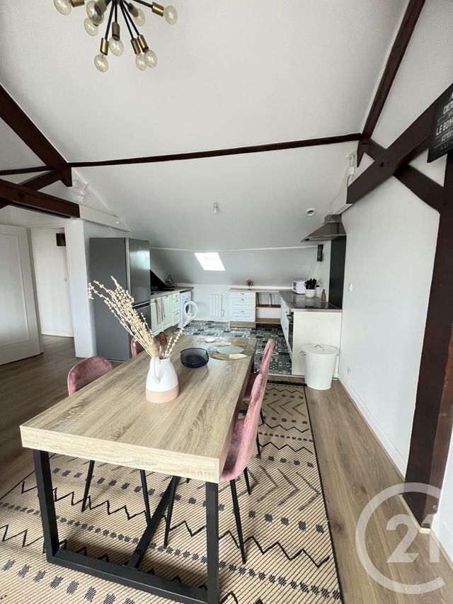 Appartement F2 à louer - 2 pièces - 52.41 m2 - ORLEANS - 45 - CENTRE - Century 21 Premium