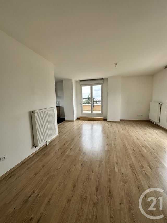 Appartement F2 à louer - 2 pièces - 58.19 m2 - LA CHAPELLE ST MESMIN - 45 - CENTRE - Century 21 Premium