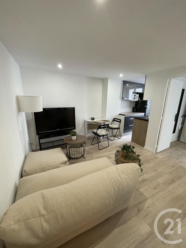 Appartement F3 à louer - 3 pièces - 38.58 m2 - ORLEANS - 45 - CENTRE - Century 21 Premium