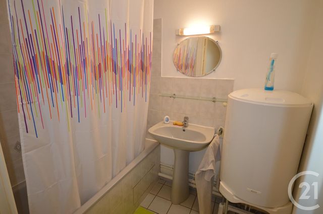 Appartement Studio à louer - 1 pièce - 18.0 m2 - ST JEAN LE BLANC - 45 - CENTRE - Century 21 Premium