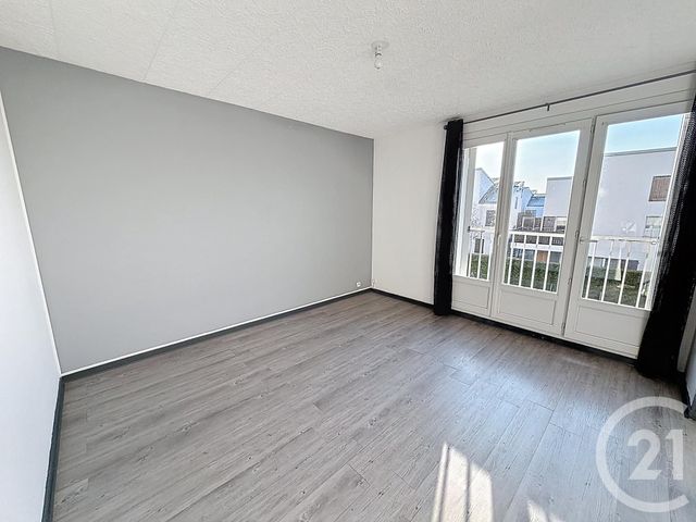 Appartement F1 à louer - 1 pièce - 26.13 m2 - ST JEAN DE BRAYE - 45 - CENTRE - Century 21 Premium