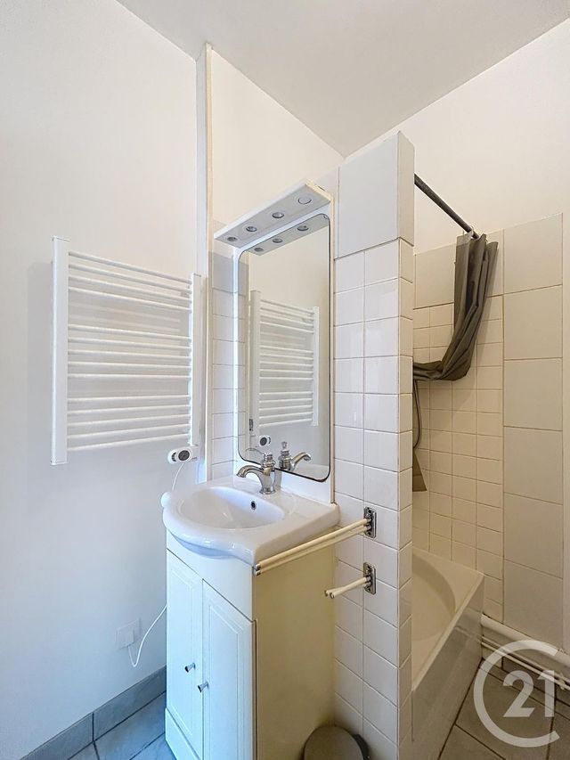 Appartement F2 à louer - 2 pièces - 30.29 m2 - ORLEANS - 45 - CENTRE - Century 21 Premium