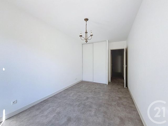 Appartement F2 à vendre - 2 pièces - 59.44 m2 - ORLEANS - 45 - CENTRE - Century 21 Premium