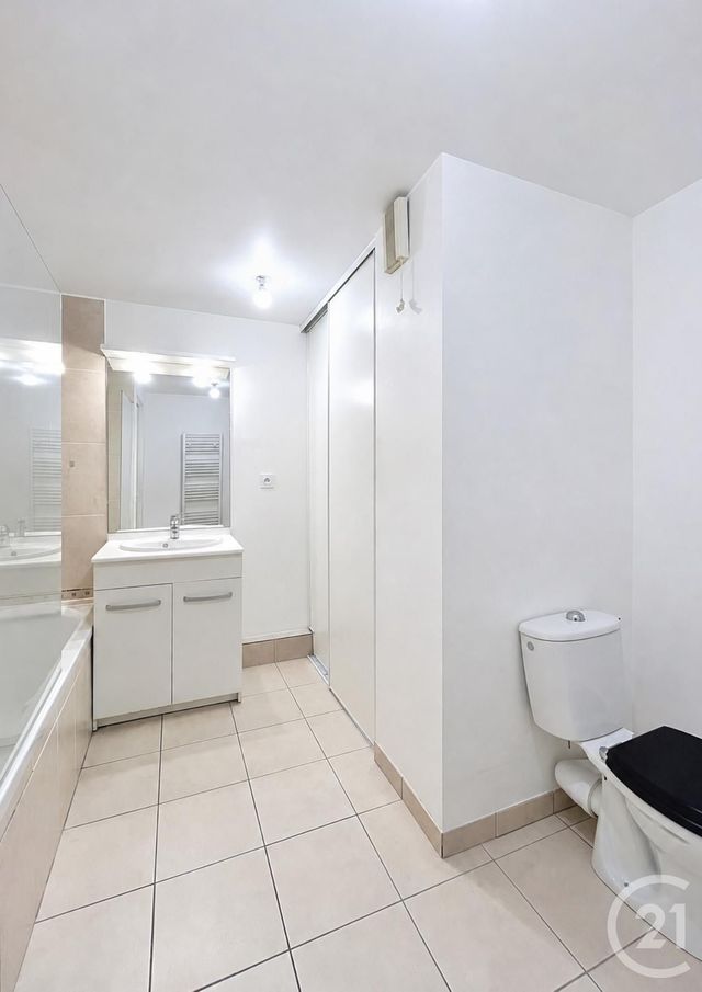Appartement F2 à louer - 2 pièces - 44.06 m2 - ORLEANS - 45 - CENTRE - Century 21 Premium
