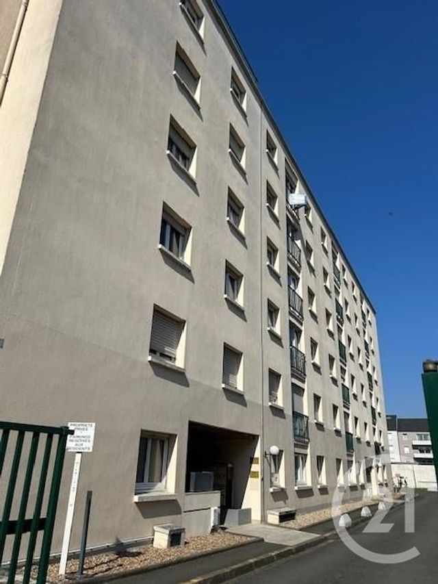Appartement F1 à louer - 1 pièce - 26.7 m2 - ORLEANS - 45 - CENTRE - Century 21 Premium