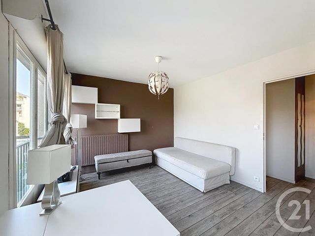 Appartement F1 à louer - 1 pièce - 26.7 m2 - ORLEANS - 45 - CENTRE - Century 21 Premium