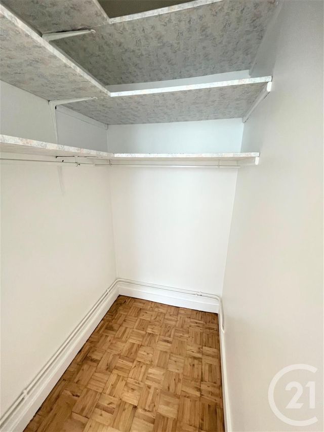 Appartement F2 à louer - 2 pièces - 54.79 m2 - ST JEAN LE BLANC - 45 - CENTRE - Century 21 Premium