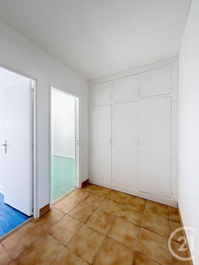 Appartement F3 à louer - 3 pièces - 78.21 m2 - ORLEANS - 45 - CENTRE - Century 21 Premium