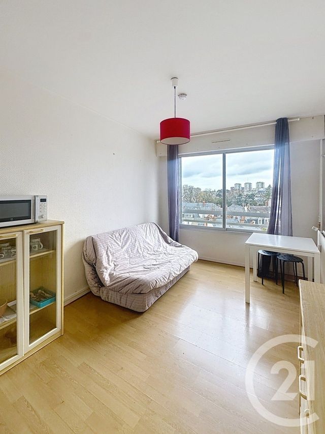 Appartement F1 à louer ORLEANS