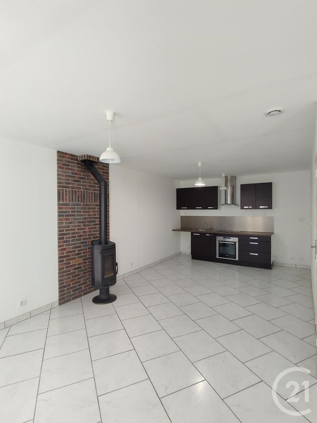 maison à louer - 4 pièces - 79.5 m2 - NEUVILLE AUX BOIS - 45 - CENTRE - Century 21 Premium