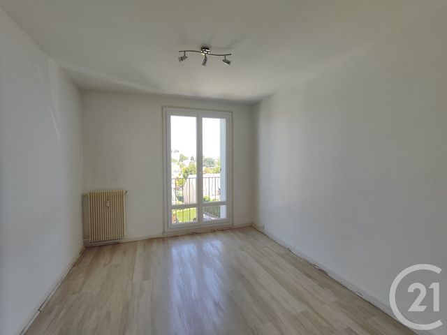 Appartement F3 à vendre - 3 pièces - 62.81 m2 - ORLEANS - 45 - CENTRE - Century 21 Premium