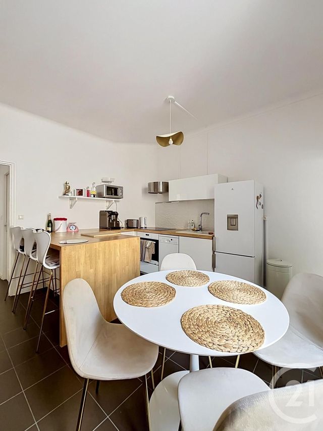 Appartement F2 à louer - 2 pièces - 50.3 m2 - ORLEANS - 45 - CENTRE - Century 21 Premium