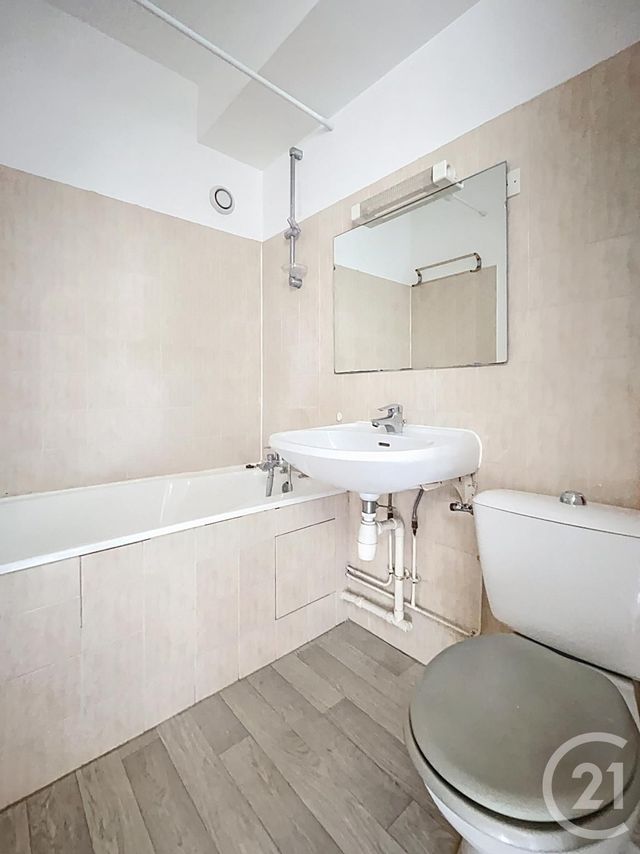 Appartement F1 à louer - 1 pièce - 24.33 m2 - ORLEANS - 45 - CENTRE - Century 21 Premium