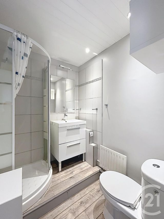 Appartement F1 à louer - 1 pièce - 26.7 m2 - ORLEANS - 45 - CENTRE - Century 21 Premium