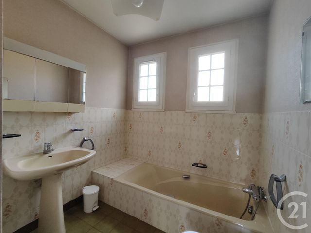 maison à vendre - 4 pièces - 118.13 m2 - COMBLEUX - 45 - CENTRE - Century 21 Premium