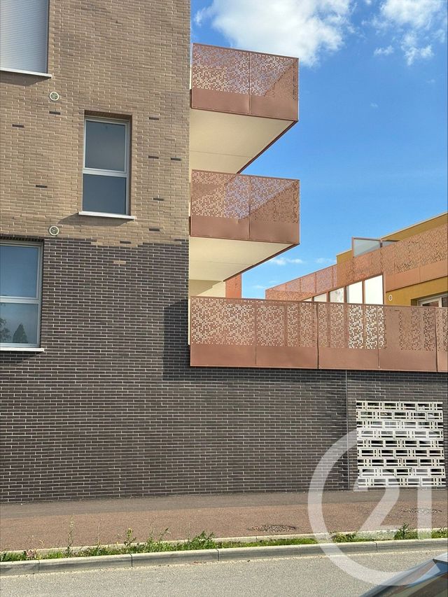 Appartement F1 à louer - 1 pièce - 24.5 m2 - LA CHAPELLE ST MESMIN - 45 - CENTRE - Century 21 Premium