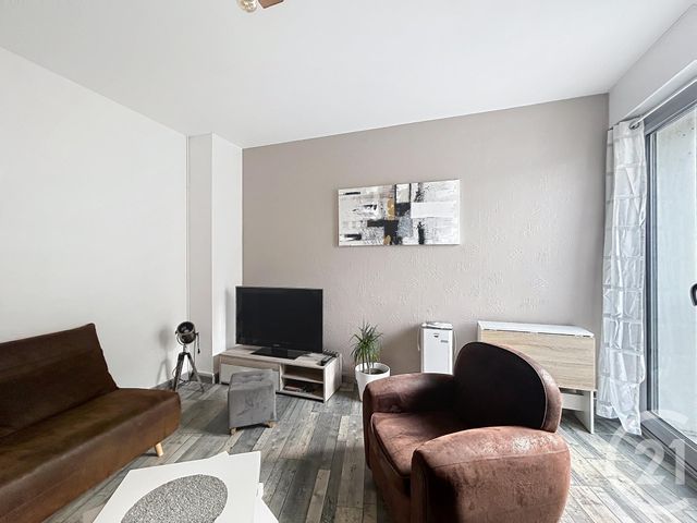 Appartement F2 à louer - 2 pièces - 38.5 m2 - ORLEANS - 45 - CENTRE - Century 21 Premium