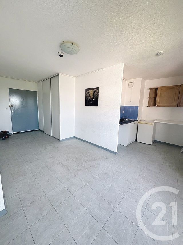 Appartement F1 bis à louer - 2 pièces - 33.9 m2 - ORLEANS - 45 - CENTRE - Century 21 Premium